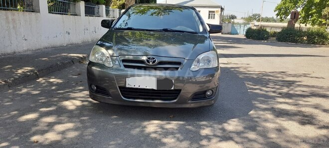 Toyota Corolla 2006, 185,000 km - 1.4 l - Bərdə