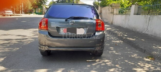 Toyota Corolla 2006, 185,000 km - 1.4 l - Bərdə