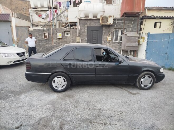 Mercedes C 180 1993, 391,000 km - 1.8 л - Bakı