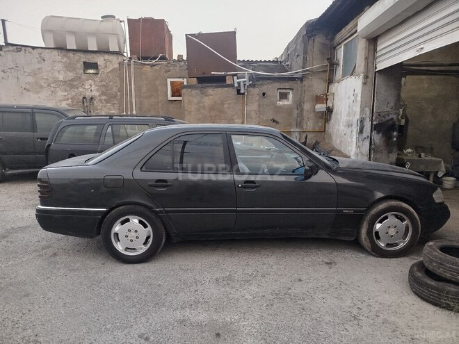 Mercedes C 180 1993, 391,000 km - 1.8 л - Bakı