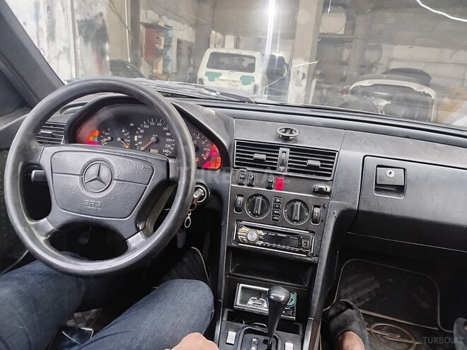 Mercedes C 180 1993, 391,000 km - 1.8 л - Bakı