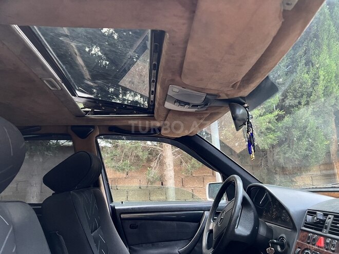Mercedes C 180 1997, 399,999 km - 1.8 l - Bakı