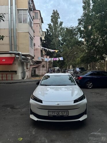 Changan Qiyuan A05 2025, 11,000 km - 1.5 л - Bakı