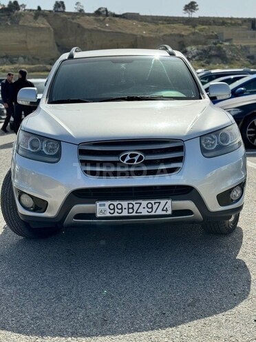 Hyundai Santa Fe-1