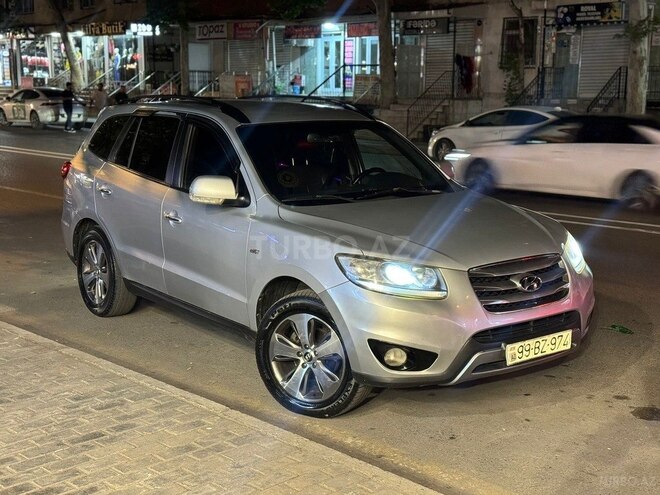 Hyundai Santa Fe-6