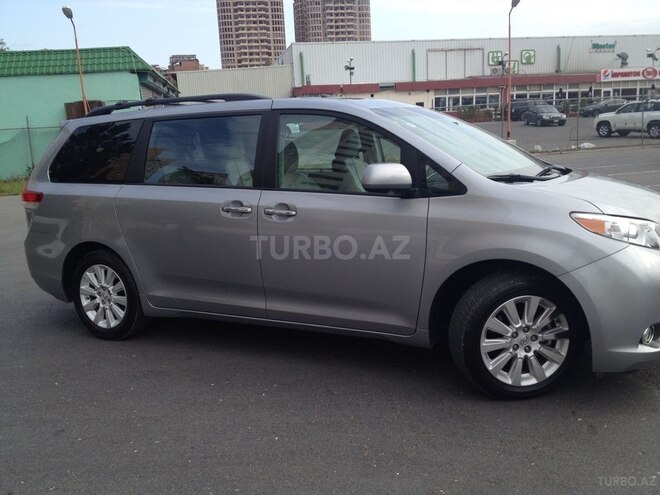 Toyota Sienna 2011, 110,000 km - 3.5 l - Bakı