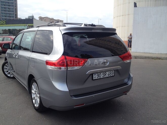 Toyota Sienna 2011, 110,000 km - 3.5 l - Bakı