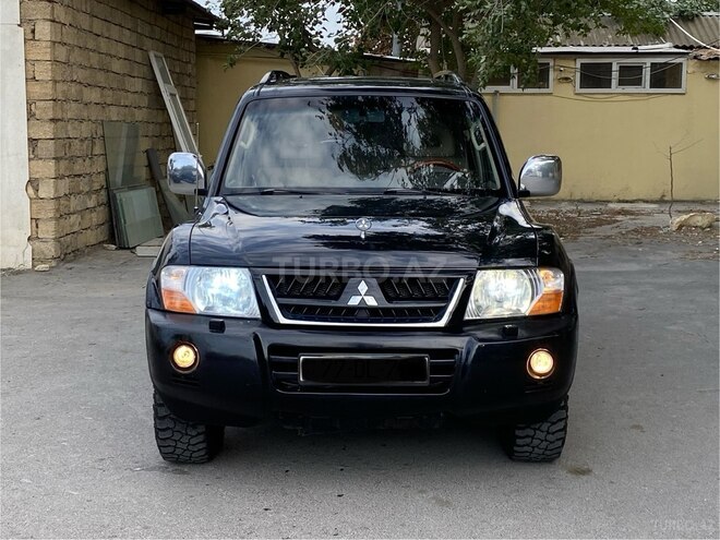 Mitsubishi Pajero 2006, 300,225 km - 3.0 l - Bakı
