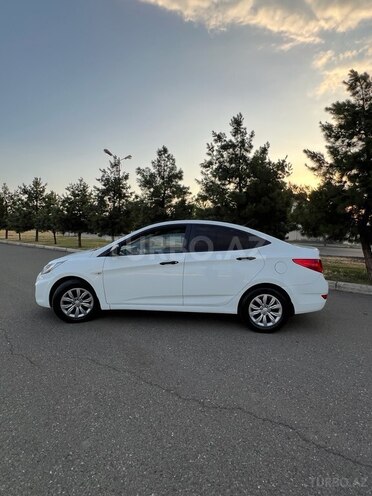 Hyundai Accent 2013, 216,000 km - 1.4 l - Gəncə