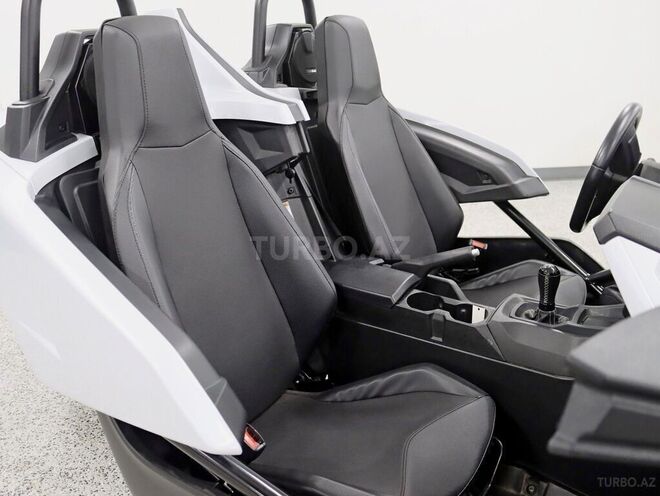Polaris Slingshot 2022, 0 km - 2.0 l - Bakı