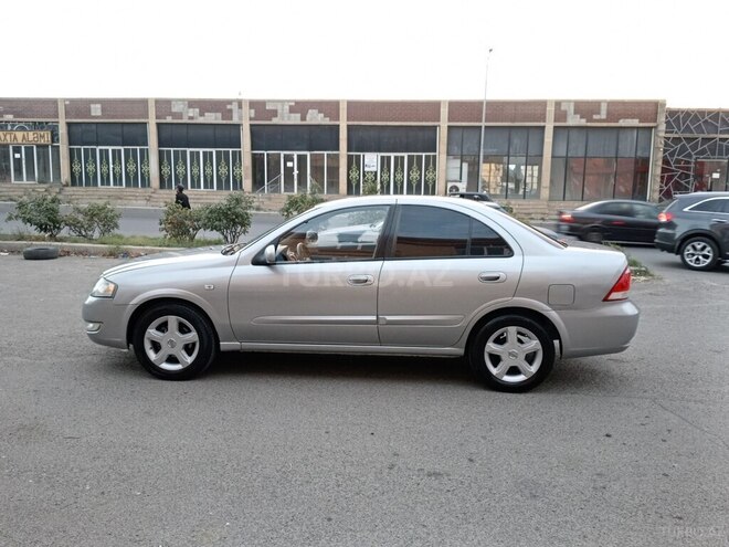Nissan Sunny 2008, 379,500 km - 1.6 л - Gəncə