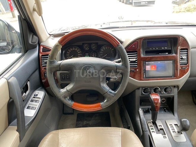 Mitsubishi Pajero 2006, 300,225 km - 3.0 l - Bakı