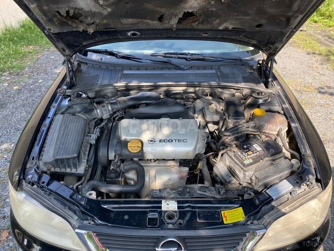 Opel Vectra 1999, 235,000 km - 1.8 l - Zaqatala
