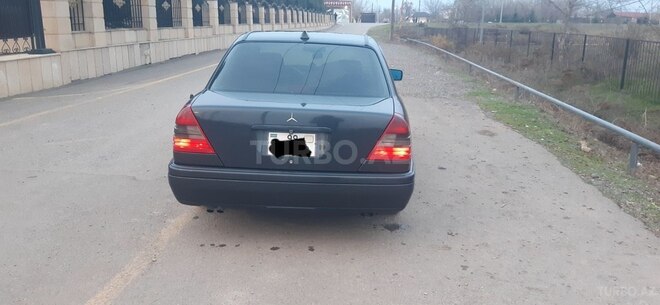 Mercedes C 280 1997, 458,663 km - 2.8 l - Biləsuvar