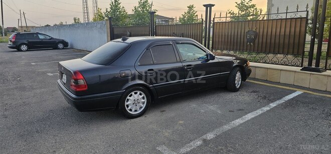 Mercedes C 280 1997, 458,663 km - 2.8 l - Biləsuvar