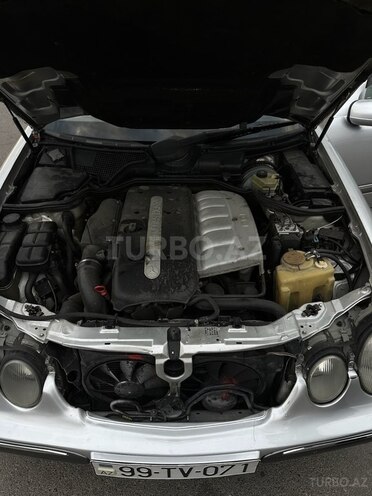 Mercedes E 320 2000, 530,000 km - 3.2 l - Bakı