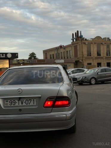 Mercedes E 320 2000, 530,000 km - 3.2 l - Bakı