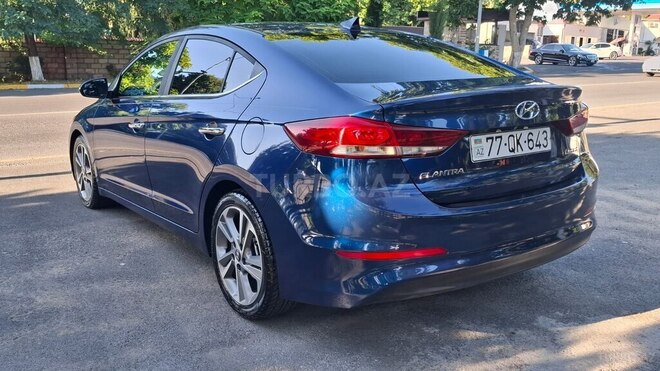 Hyundai Elantra 2016, 218,871 km - 2.0 л - Zaqatala