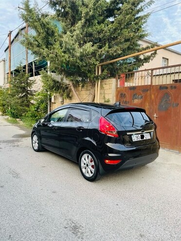 Ford Fiesta 2011, 169,000 km - 1.4 l - Bakı