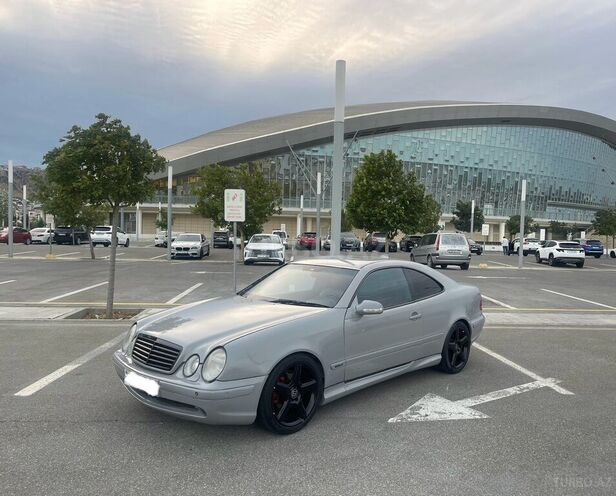 Mercedes CLK 320 1999, 517,000 km - 3.2 л - Bakı