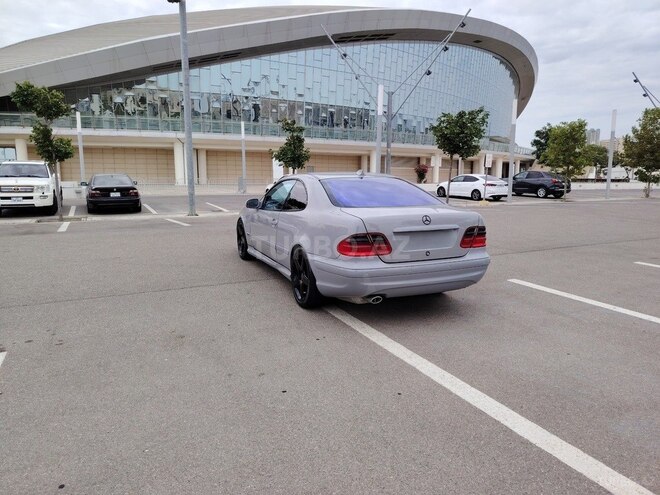 Mercedes CLK 320 1999, 517,000 km - 3.2 л - Bakı