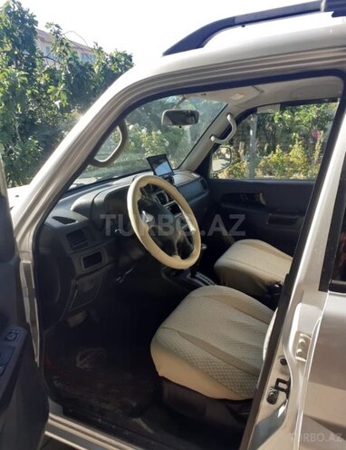 Mitsubishi Pajero io 2001, 330,000 km - 1.8 л - Bakı