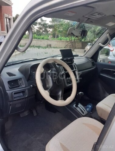 Mitsubishi Pajero io 2001, 330,000 km - 1.8 л - Bakı