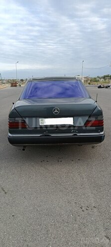 Mercedes E 200 1993, 100,000 km - 2.0 l - Bakı