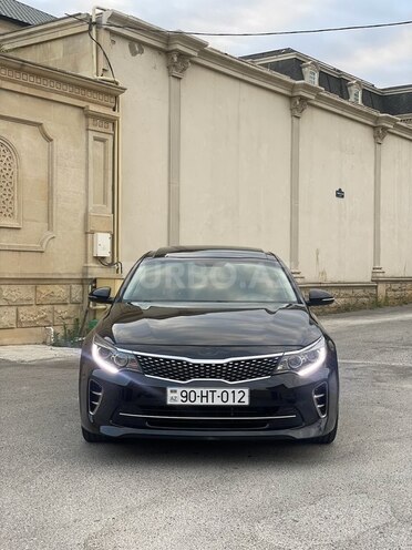 Kia K5-1