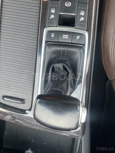 Kia K5-13
