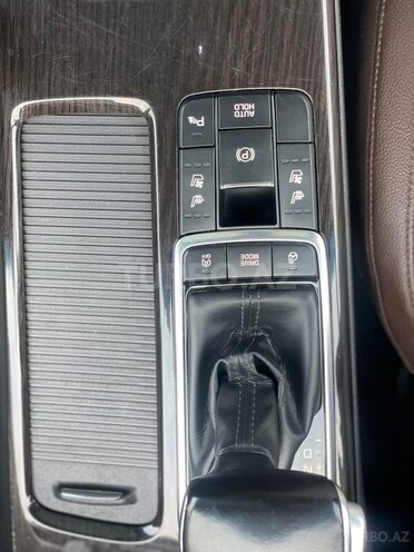 Kia K5-14