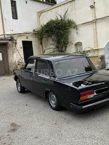 LADA (VAZ) 2107-5