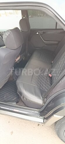 Mercedes E 200 1993, 100,000 km - 2.0 l - Bakı