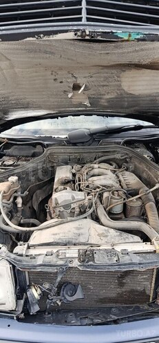 Mercedes E 200 1993, 100,000 km - 2.0 l - Bakı