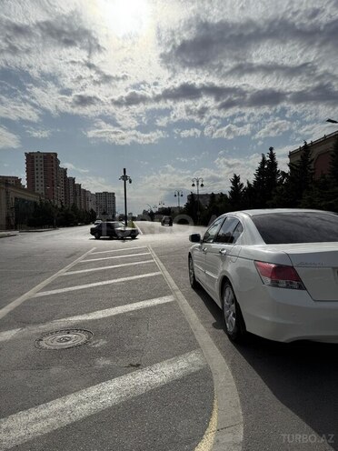 Honda Accord-5