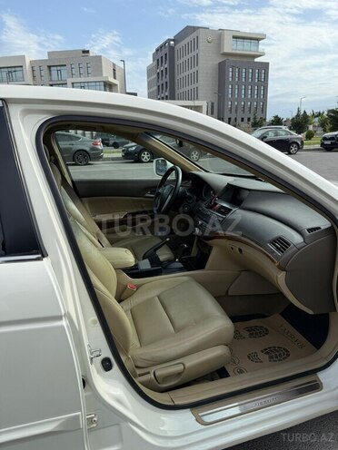 Honda Accord-10