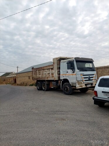 HOWO Sinotruk 2013, 250,000 km - 9.5 l - Bakı