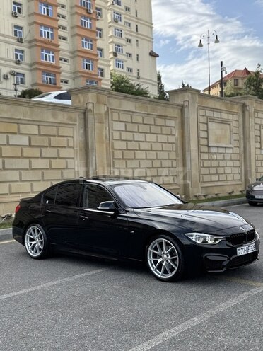 BMW 320-5