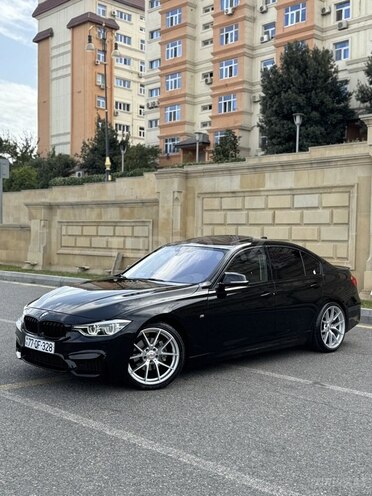 BMW 320-7