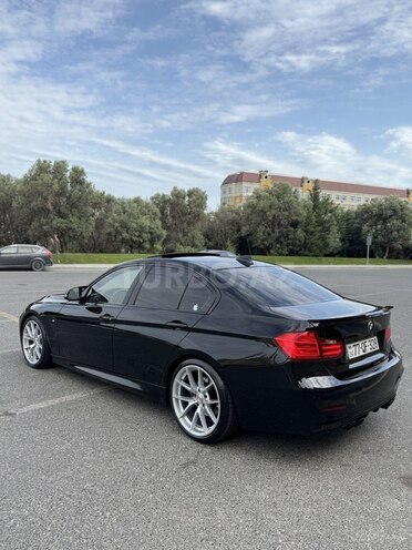 BMW 320-11