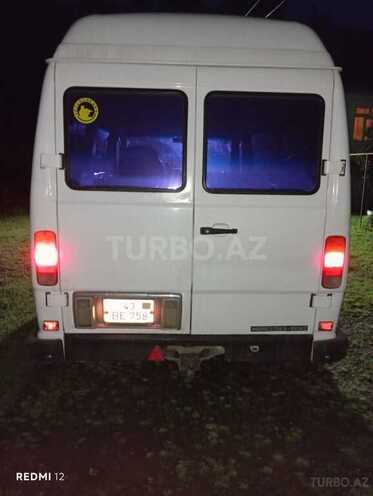 Mercedes 208 D 1995, 325,444 km - 2.3 л - Astara