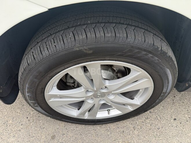 Hyundai Santa Fe-18