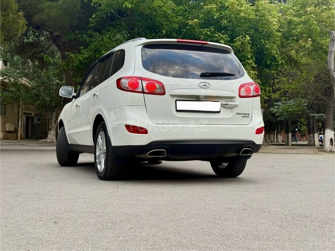 Hyundai Santa Fe-7