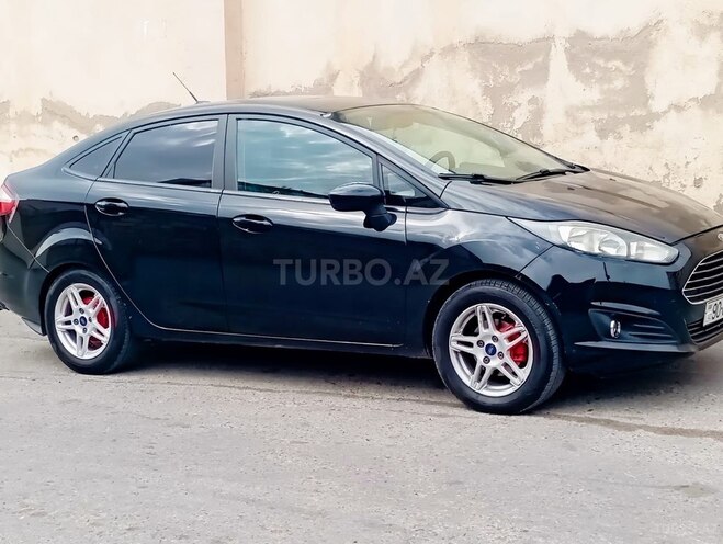 Ford Fiesta 2017, 142,500 km - 1.6 l - Bakı