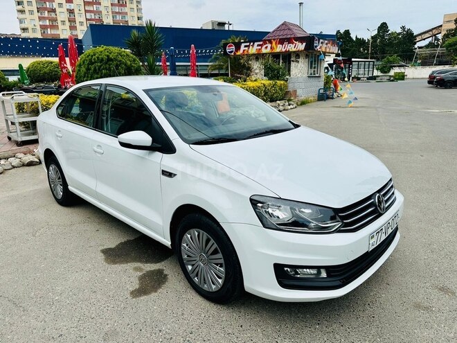 Volkswagen Polo 2018, 89,000 km - 1.6 л - Bakı
