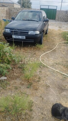 Opel Astra 1994, 411,521 km - 1.6 l - Sumqayıt