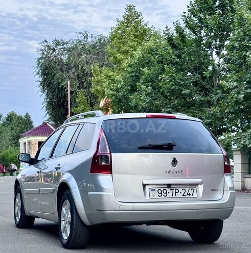 Renault Megane-5