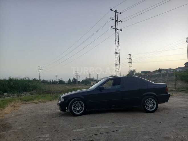 BMW 318 1994, 93,000 km - 1.8 l - Bakı