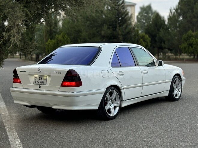 Mercedes C 230 1998, 285,000 km - 2.3 л - Saatlı