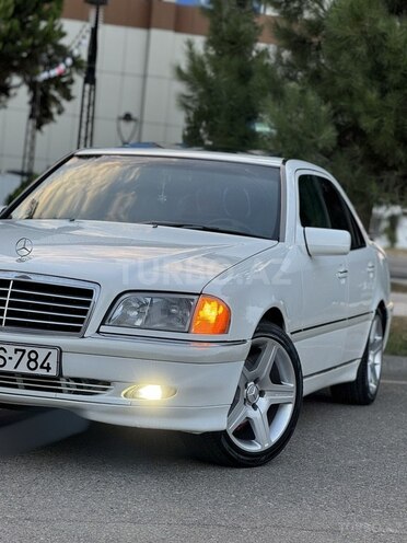 Mercedes C 230 1998, 285,000 km - 2.3 л - Saatlı